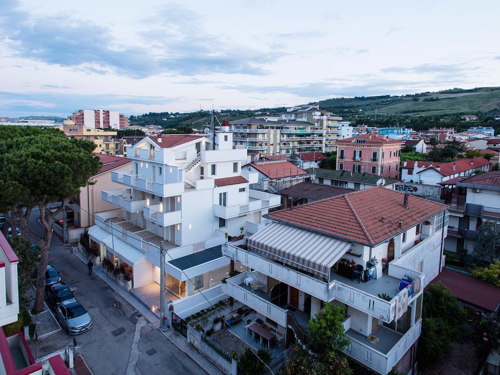 Mane Boutique Hotel Roseto Degli Abruzzi Exterior foto